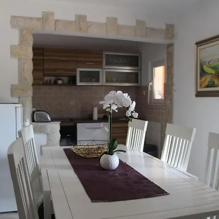 Casa vacanze Nadalina - Five Bedrrom With Pool *